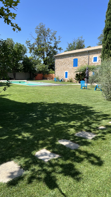 Entretien du jardin d’un Mas au Pontet